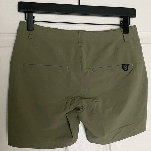 Spyder Women’s Ella Shorts in Camo Green Size XXS - Picture 4 of 9